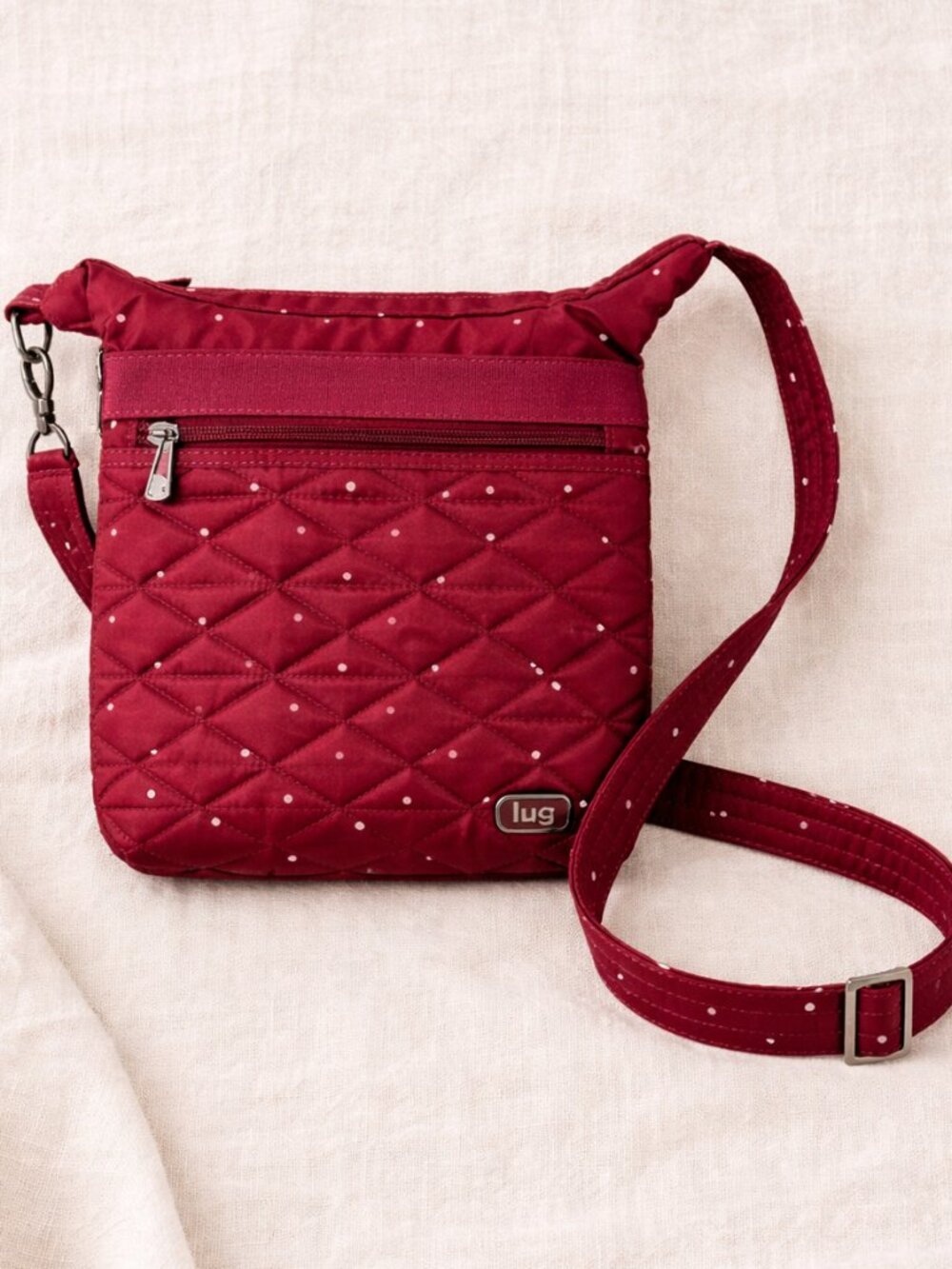Lug Skipper Crossbody Travel Organizer Bag Burgundy Polka Dot Lightweight